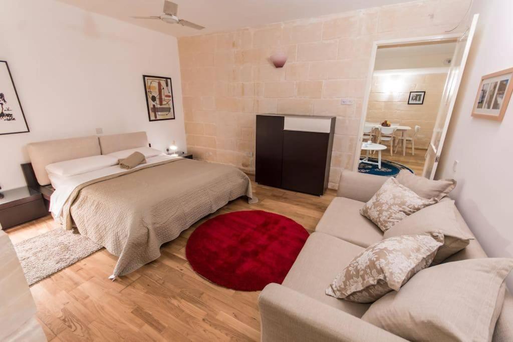Central Valletta House フロリアーナ エクステリア 写真